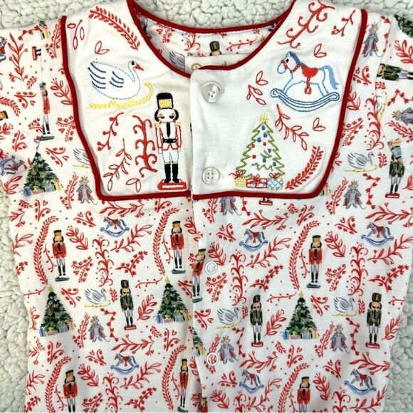 DONDOLO Nutcracker Christmas Print Embroidered
Pima Cotton Footie Pajama 24 mos - Picture 4 of 7